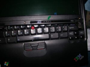 IBM laptop R50e does not boot
